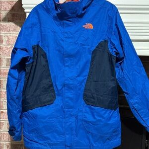 Boys The North Face Royal Blue and Black Outdoor Jacket size XL 18-20